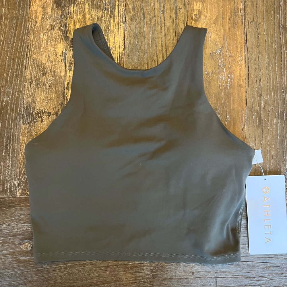 Athleta Conscious Crop A-C sz XS